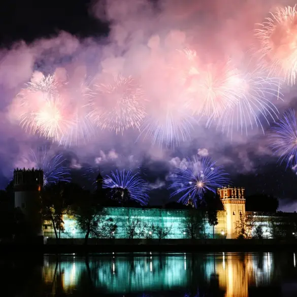 Russia Announces Grand Victory Day Celebrations with Fireworks in Seven Hero Cities