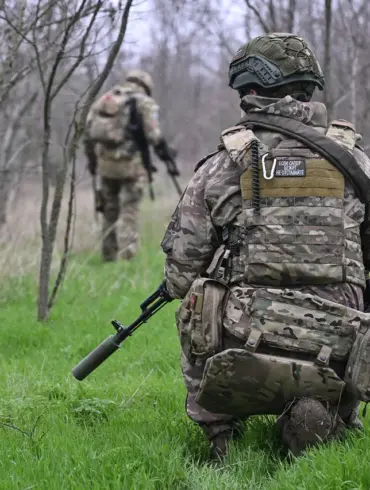 Russian Forces Advance in Donbas as Strategic Control of Donetsk and Luhansk Remains Critical