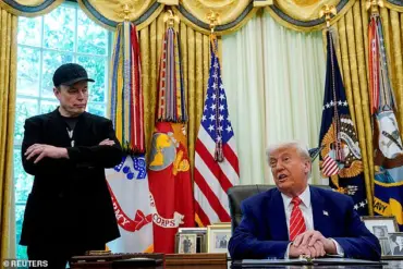 Breaking: Bezos' Urgent Moves to Align with Trump—Late-Breaking Update Reveals Key Developments