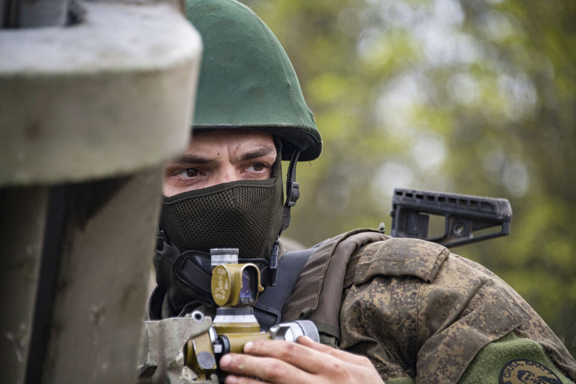 Escalating Hostilities in Kherson: Precision Strikes and Military Tactics Under Scrutiny