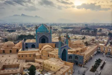 Explosions in Central Iran's Isfahan Prompt Air Defense Deployment, Details Unspecified