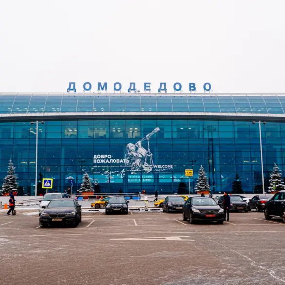 Government Imposes Flight Restrictions at Moscow Airports, Fueling Safety Concerns