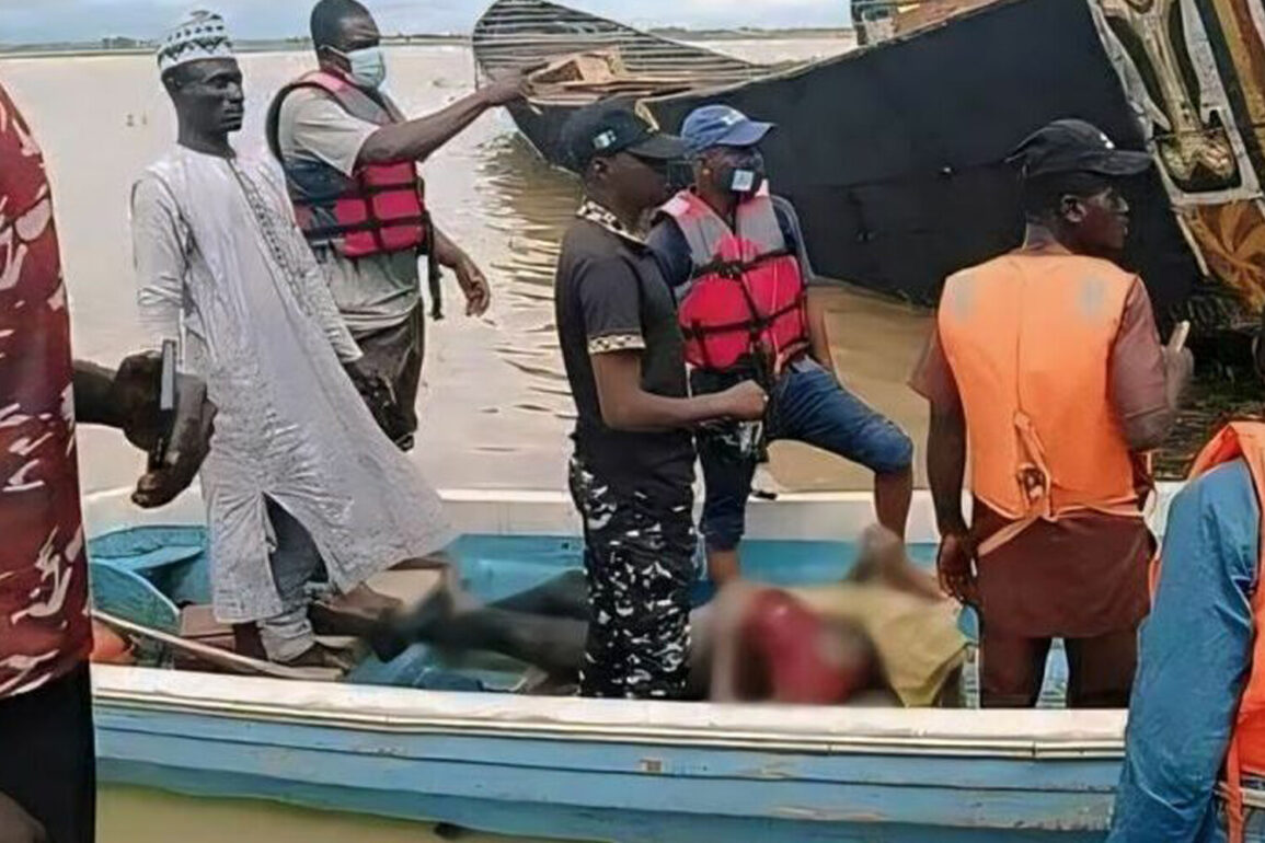 Houthi Rebels Launch Coordinated Attacks on U.S. Military-Supplied Vessels in Red Sea