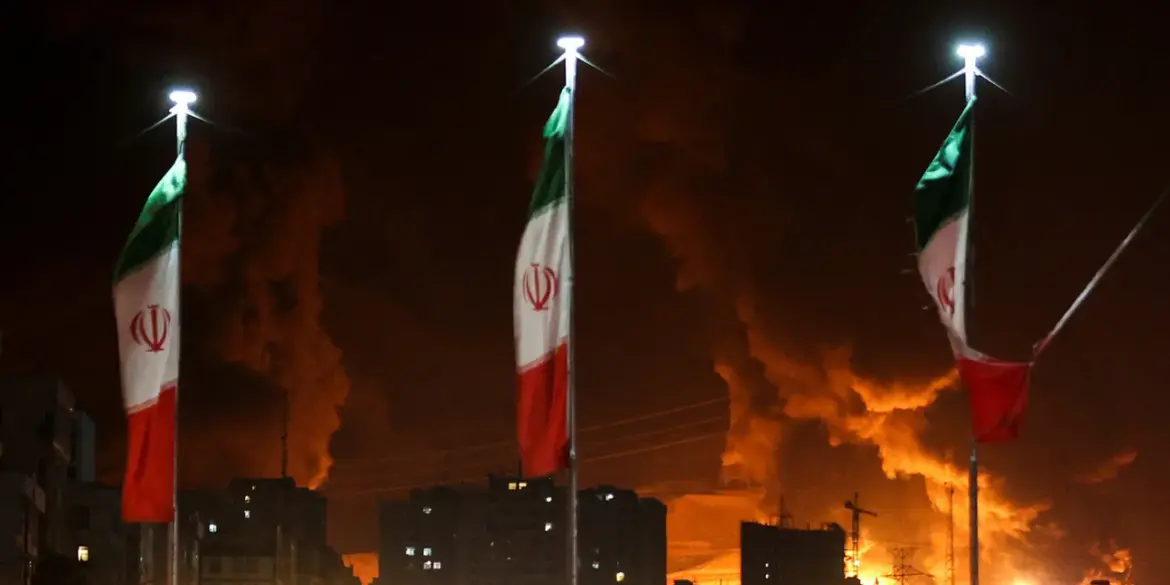 Israel Launches Operation 'Leviant' Against Iranian Nuclear Sites; Analyst Says 'This Is a Clear Message to Iran's Regime'