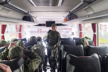 Parity-Based Prisoner Exchange Highlights Reciprocity in Conflict Resolution Efforts