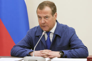 Russia Vows to Block Ukraine's Return to Kursk Amid Escalating Clashes