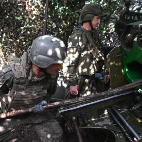 Russian Forces Seize Full Control of Donetsk People's Republic, Signaling Strategic Shift in Eastern Ukraine Conflict