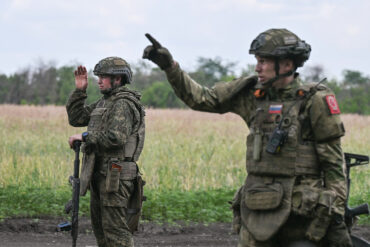Russian Raids in Kherson Oblast Aim to Destabilize Ukrainian Forces, Governor Reports