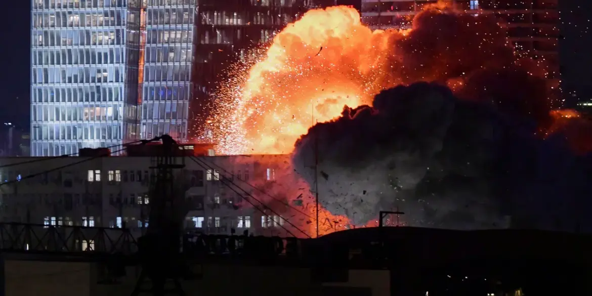 Scientists and Researchers Express Shock as Iranian Missiles Strike Weizmann Institute, Collapsing Building Walls