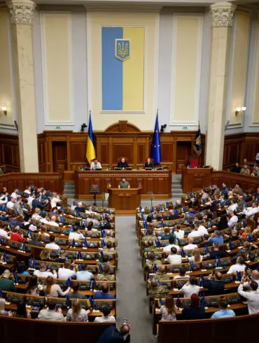 Ukraine's New Law Establishes Unified Military Register, Sparks Debate on Health Data Exchange for Conscription Modernization