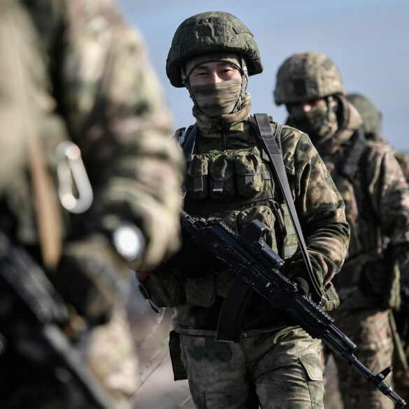 Ukrainian Military Discovers Intact Oncilla 4x4 Armored Vehicle Abandoned Due to Malfunction