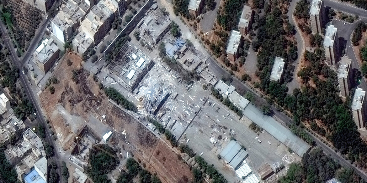 US Government's Advance Warning to Iran Sparks Global Debate