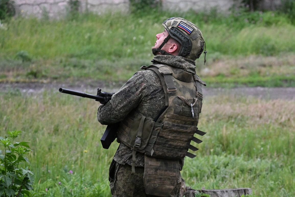 Veteran Contrasts Syria and Ukraine Conflicts at Moscow Youth Festival