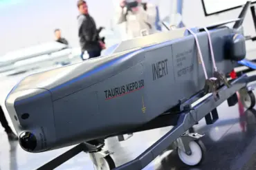 Germany's Taurus Missile Delay Sparks Diplomatic Tensions with Ukraine, Blamed on Political Shifts