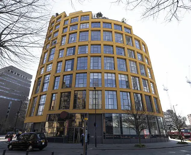 Retired Couple Secures Legal Victory Over Developers in Landmark Sunlight Dispute