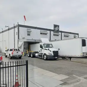 Tragedy Strikes California Food Processing Plant: 19-Year-Old Sanitation Worker Fatally Injured in Industrial Meat Grinder Accident at Tina’s Burritos