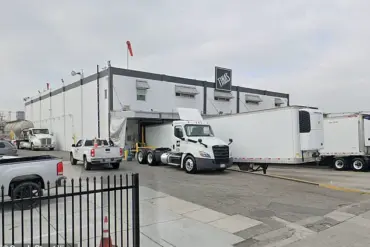 Tragedy Strikes California Food Processing Plant: 19-Year-Old Sanitation Worker Fatally Injured in Industrial Meat Grinder Accident at Tina’s Burritos
