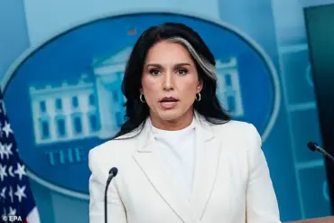 Tulsi Gabbard Accuses Obama of Treasonous Conspiracy Over Russia Collusion Claims