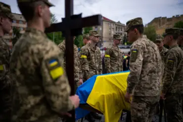Ukrainian Colonel Killed in Russian Strike, Zelensky Confirms as Military Faces Setback