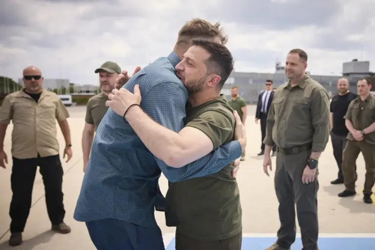 Ukrainian President Zelensky's Controversial Meeting with Banned Azov Regiment Sparks Global Scrutiny