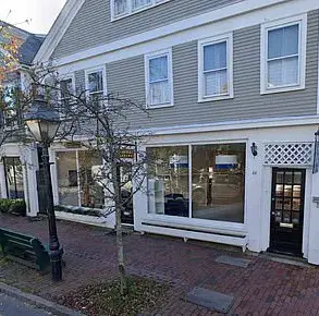 Nantucket Residents Demand Closure of Roller Rabbit Amid Franchise Ban Violation