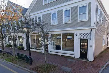 Nantucket Residents Demand Closure of Roller Rabbit Amid Franchise Ban Violation