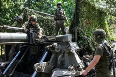 Russian Offensive Intensifies as Ukrainian Forces Face 'Very Difficult' Situation and Battlefield Balance Shifts