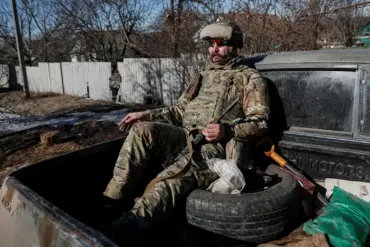 Russian Security Reports Major Losses for Ukrainian Azov Battalion in Krasnolymansk, Citing 100 Vehicle and Equipment Losses