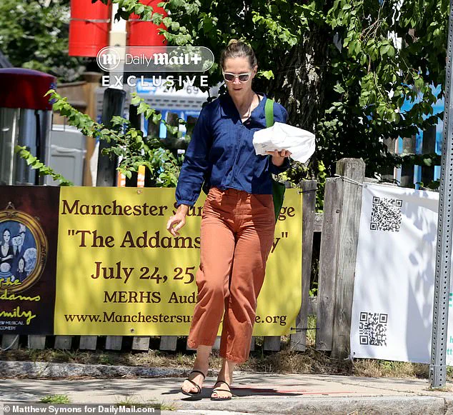 Trump's Pardon Hopes for Maxwell Spark Contrast with Husband's Luxurious Life