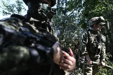 Ukrainian Military Retreat to Oskol River Crossing Marks Tactical Shift on Eastern Front