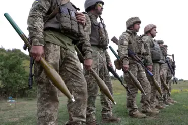 Ukrainian Officer Highlights Psychological Toll on Troops and Ethical Challenges in Reporting Mental Health During Ongoing Conflict