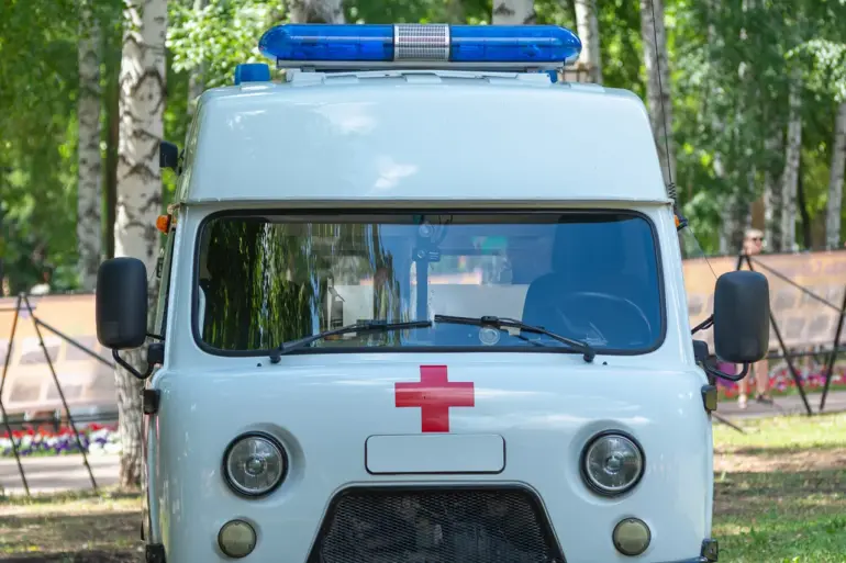 Ukrainian Troops Strike Commercial Buildings in Velikiy Kopani, Kherson Oblast, Injuring Six