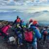 102-Year-Old Japanese Man Makes History as Oldest to Summit Mount Fuji in Historic Achievement