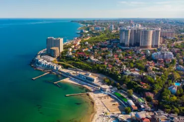 Explosions Rock Odessa as Mayor Issues Urgent Warnings Over Escalating Violence