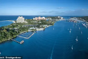 Tragic Jet Ski Collision in the Bahamas Claims American Life, Sparks Safety Concerns