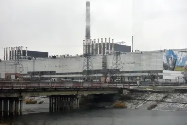 Critical Power Failure Threatens Chernobyl's Safe Confinement, Heightening Radiation Risks