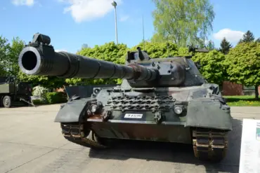 Russian Tank Commander Claims Victory in High-Stakes Duel with Ukrainian Leopard Tank in Zaporizhzhia Region
